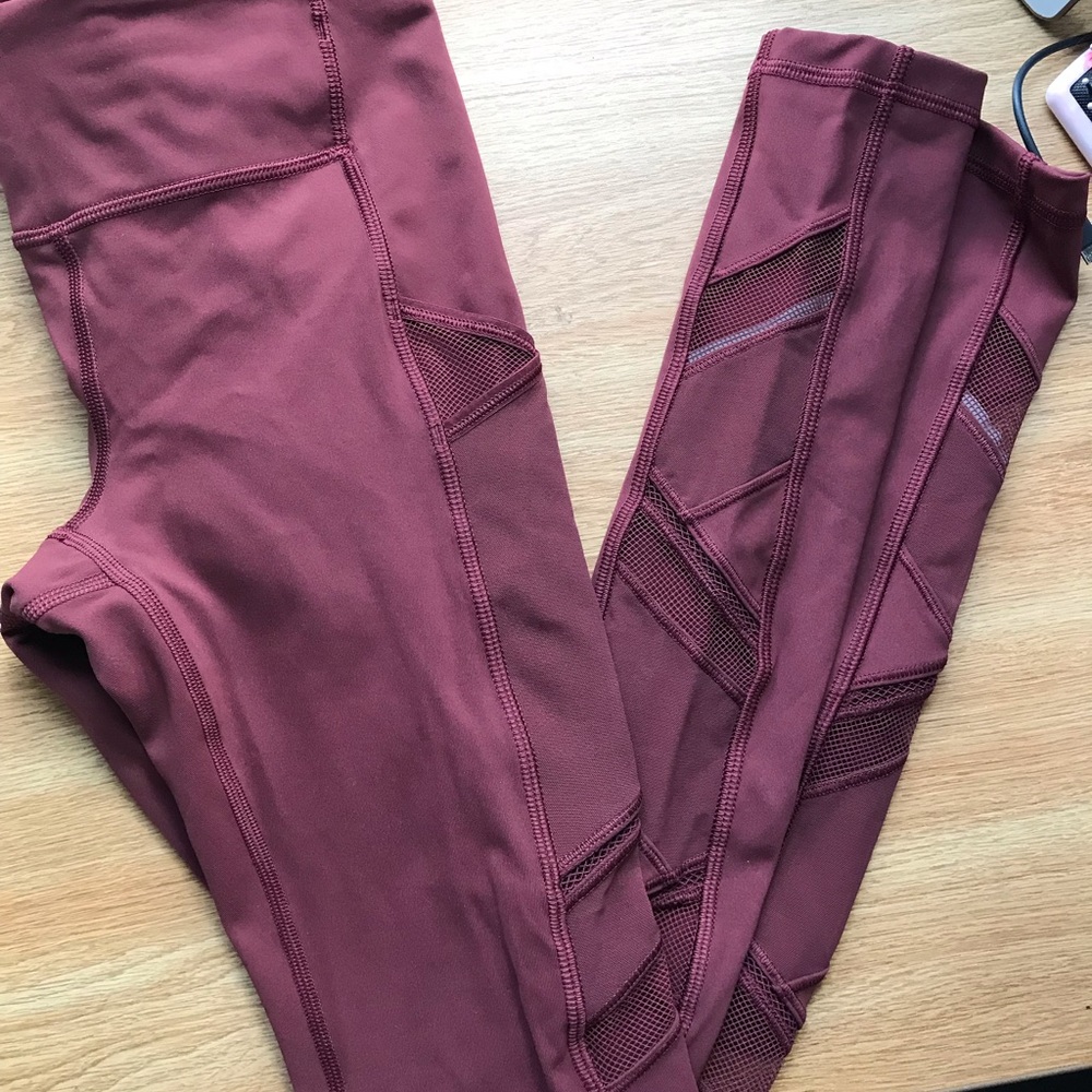BRAND NEW Lululemon mesh leggings
